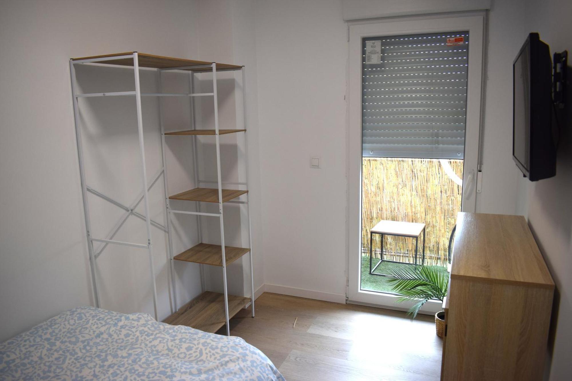 Bueno, Bonito Y Barato Apartment Malaga Exterior photo